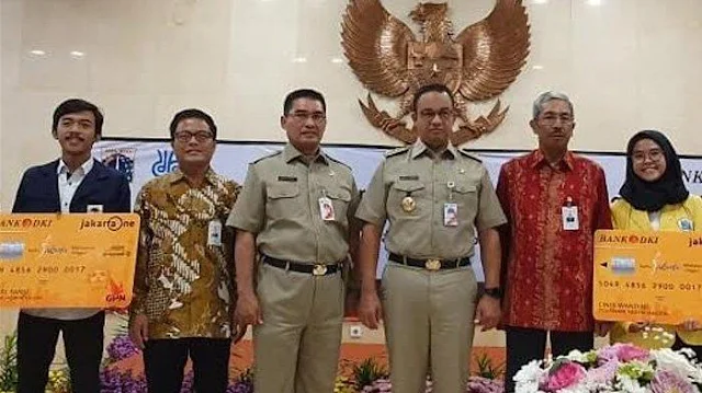 Anies Minta Masyarakat Waspada Ancaman Pergantian Pancasila ke Komunis