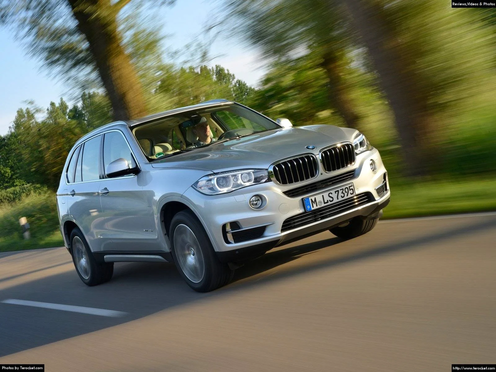 Hình ảnh xe ô tô BMW X5 xDrive40e 2016 & nội ngoại thất