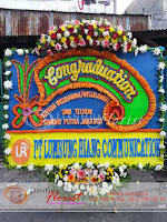 bunga papan pernikahan, bunga ucapan selamat, toko karangan bunga, toko bunga jakarta, toko bunga, florist jakarta, karangan bunga happy wedding