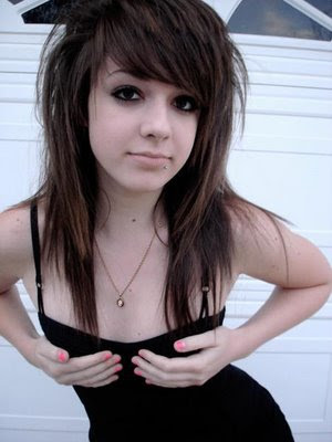 hot emo hairstyles for girls. Hot Emo Girl Hairstyles