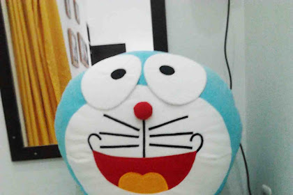 Foto Boneka Doraemon Jumbo