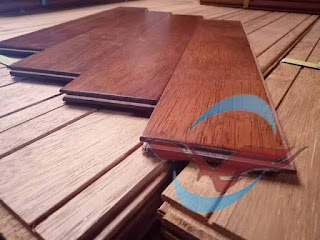 material pembuat lantai kayu