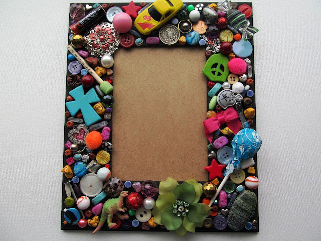 Handmade photo frame craft project