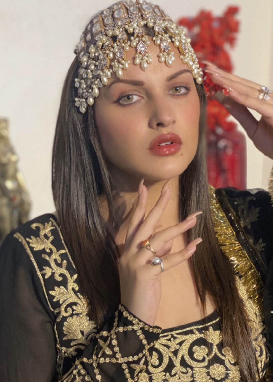 Himanshi Khurana HD UHD Photo Shoot