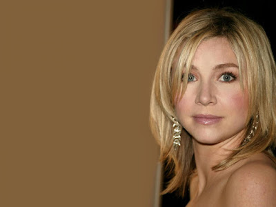 Sarah Chalke Desktop Wallpaper