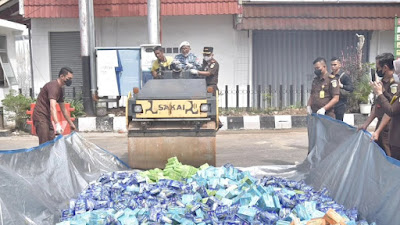  Kejari Padang Musnahkan Barang Bukti Narkotika