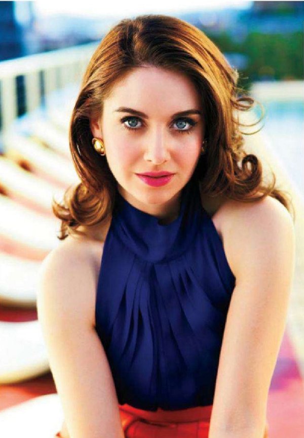 Alison Brie Bares Her Soul to Elle Canada