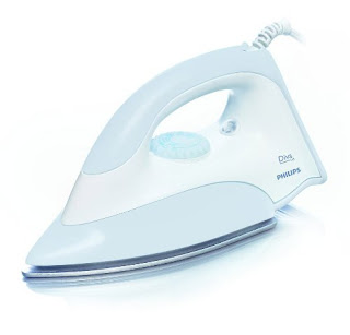 Amazon independence day sale- Amazon- Buy Philips GC135 1100-Watt Dry Iron at Rs 599 only