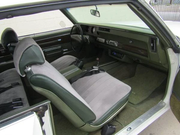 Inside, 1971 Olds Cutlass Supreme