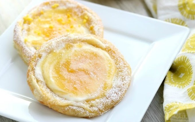 Lemon Cream Cheese Danish #desserts #cookies