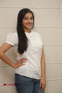Tollywood Telugu Actress Mouryaani Latest Stills in Ripped Jeans at Intlo Deyyam Nakem Bhayam Movie Interview  0008.JPG