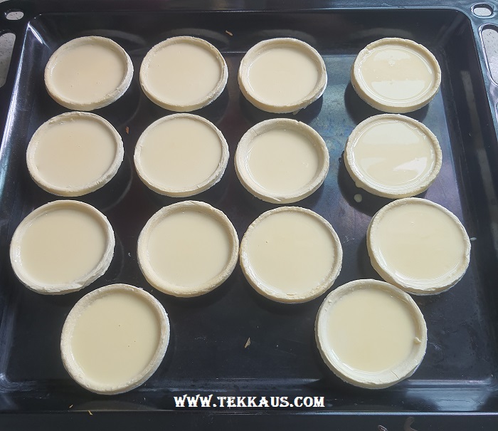 Pre-made Egg Tart Cream Filling