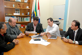 Festival de Inverno 2013: parceria entre Prefeitura e SESC é oficializada em reunião no gabinete do Prefeito Arlei