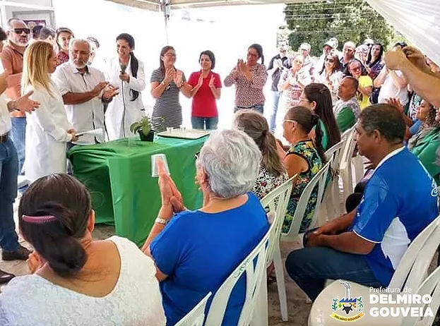 População de Delmiro Gouveia comemora entrega do Posto de Saúde do bairro Cohab Nova