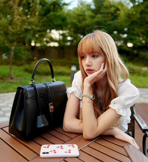 [Photos] 181028 Lisa Instagram Update 