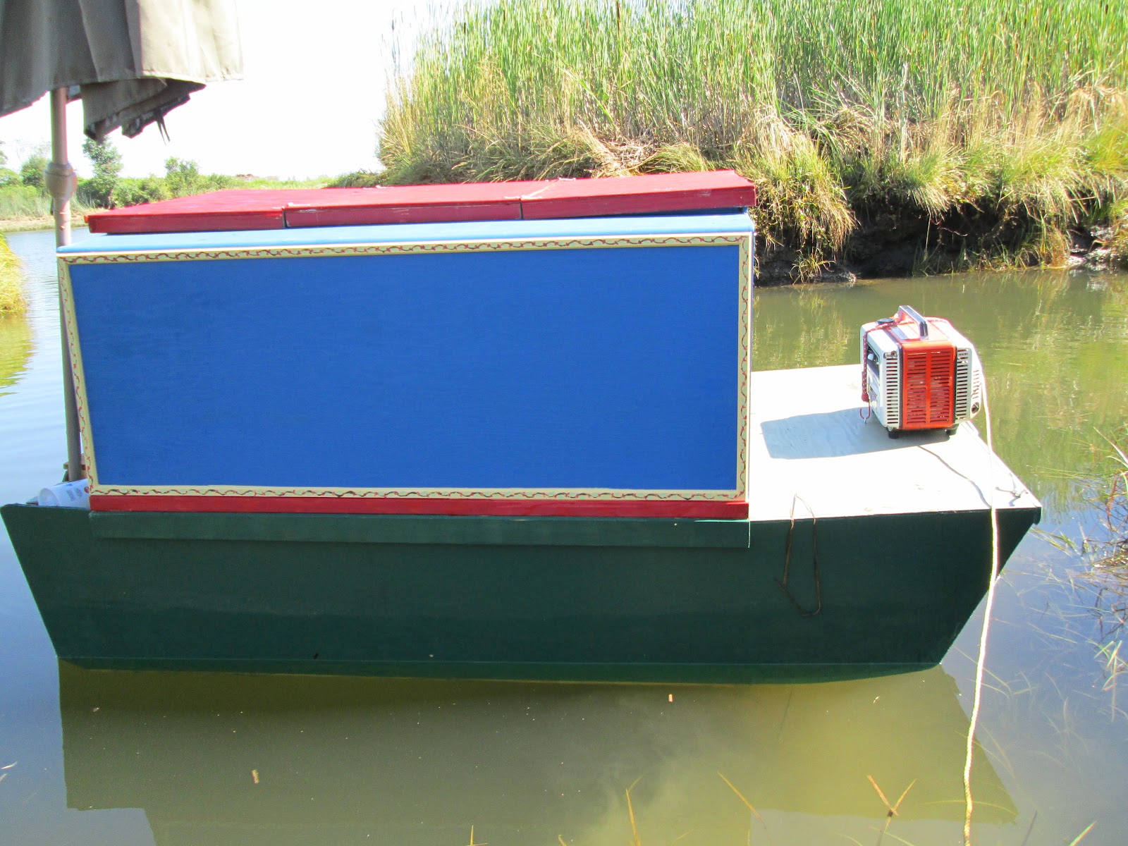  .com: Bryan Lowe's New Micro Shantyboat or English Canal Boat/Shelter