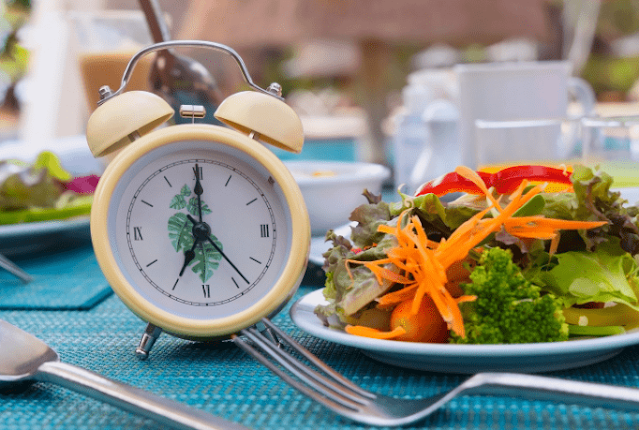 intermittent fasting for women over 40