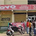 SDM ने मारा छापा - स्कूल के बहाने जाते थे OYO होटल, सात जोड़े आपत्तिजनक हालत में मिले 