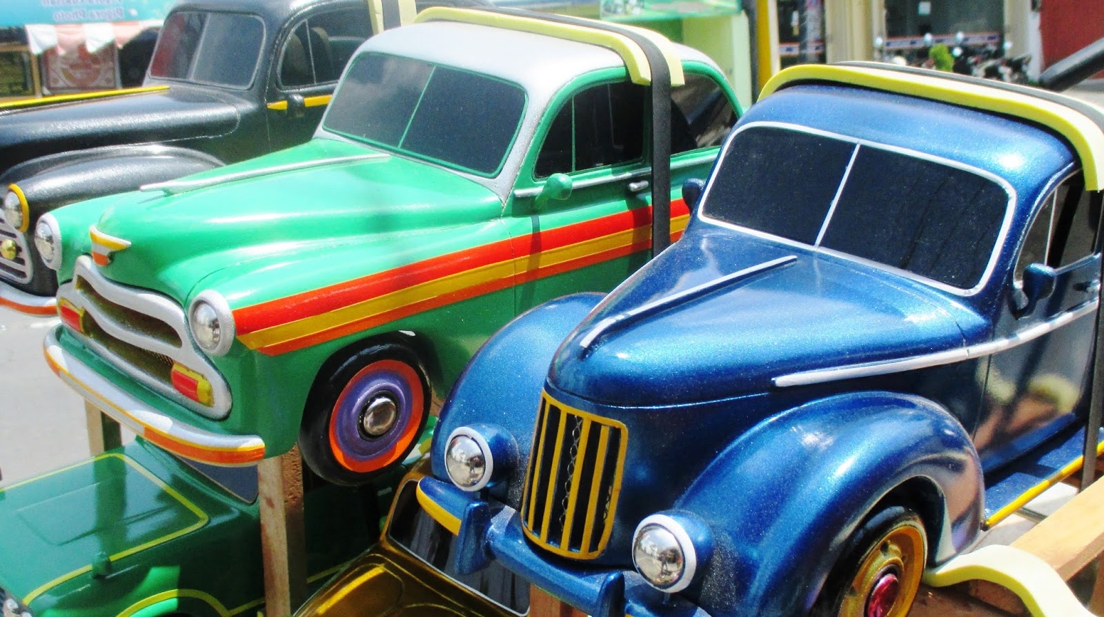 Jombang City Guide Miniatur Mobil Klasik Mewah Made In Jombang