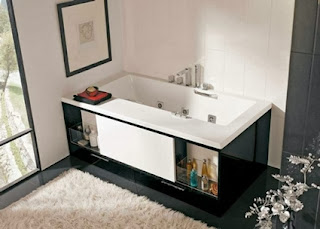 Bathtubs with drawers