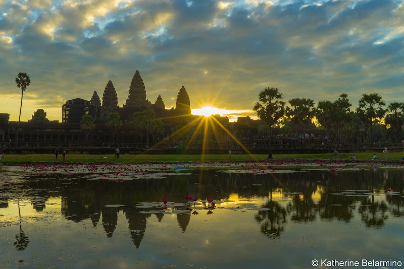 Starburst Angkor Wat Sunrise Tips Siem Reap Cambodia