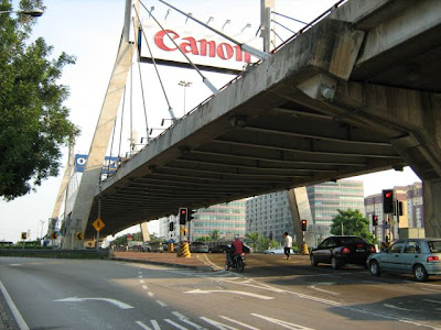 exit to Federal Highway from LDP Highway