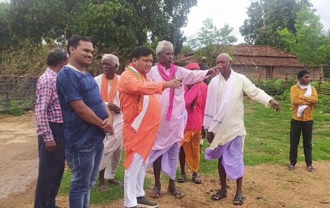  ब्रेकिंग जशपुर - सामाजिक उत्थान के साथ क्षेत्र का विकास मेरी पहली प्राथमिकता - विनय भगत,धर्म जागरण के संकल्प के साथ हो रहा आध्यात्मिक केंद्रों का विकास,हनुमान मंदिर प्राण प्रतिष्ठा में पंहुचे जशपुर विधायक,कहा - धर्म का झंडा हमेशा रखेंगे बुलंद