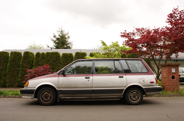 1991 Plymouth Colt Vista Wagon.