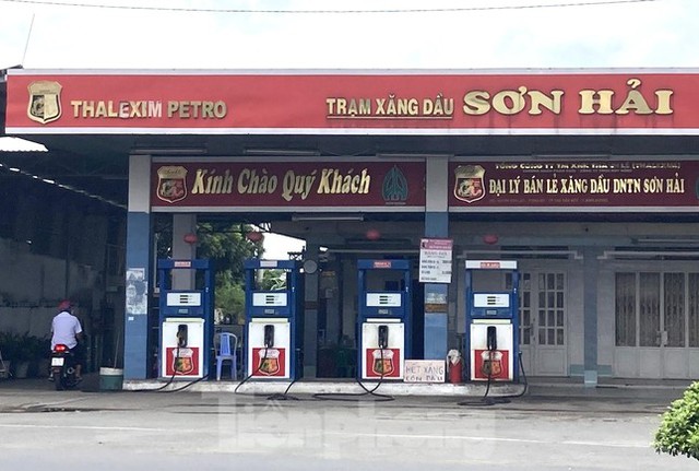 Hàng loạt cây xăng bất ngờ đóng cửa khi giá giảm mạnh - Ảnh 4.