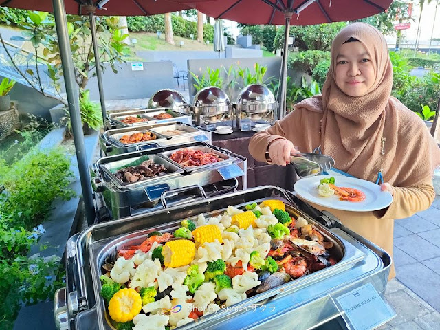 Makan Malam Sea & Grill Buffet Dinner di Thistle Johor Bahru