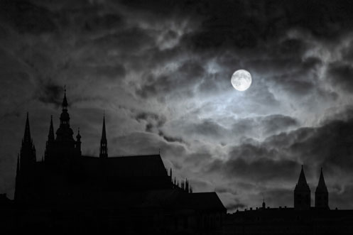 cool wallpapers: scary full moon