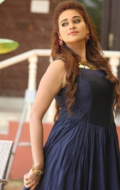 Jayathi in Navy Blue Floor Length Anarkali