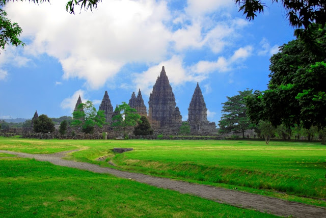 Wisata Exsotik Di Candi Prambanan Yogyakarta