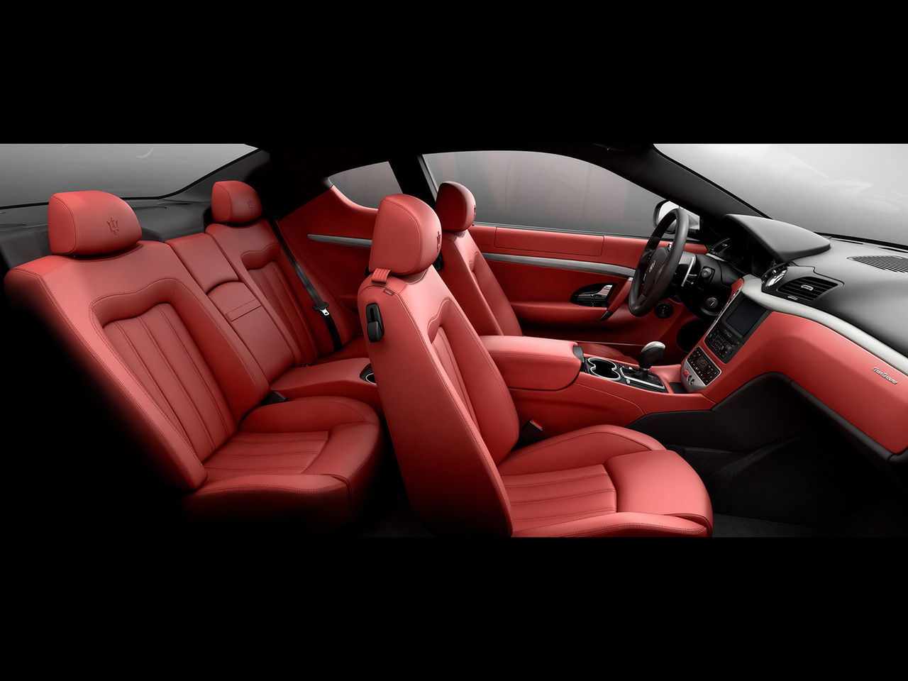 maserati gt interior