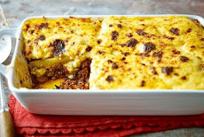 مسقعة اللحم الضأن  بالطريقة اليونانية  Greek moussaka