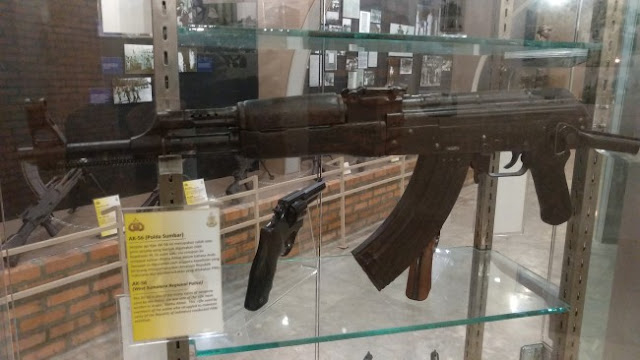 senapan Ak-47