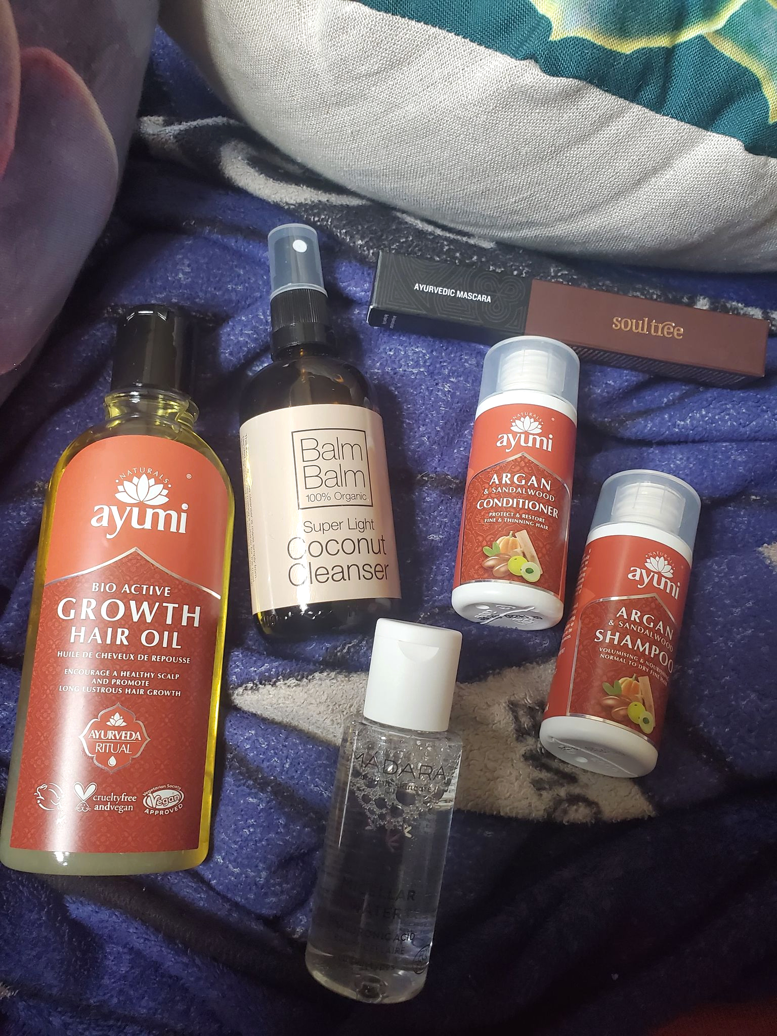 ethical beauty products from the March 2022 Love Lula Beauty Box