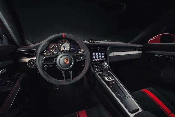 Interior Porsche 911 GT3 2018