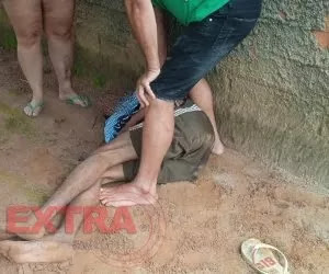 VÍDEO: Homem é pego no flagra furtando casa em Vilhena; população aplicou um leve corretivo no bandido