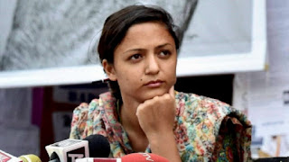 shehla-rashid-father-blame-daughter