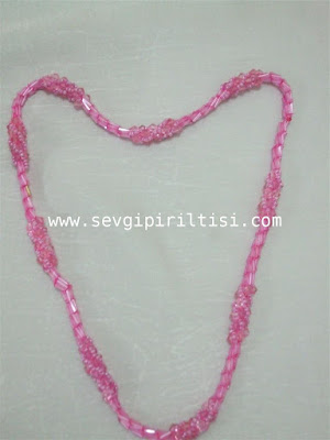 Pembe kolyehttp://www.sevgipiriltisi.com/