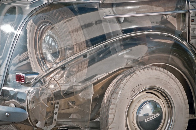 Transparent Pontiac General Motors built for the 1940s Deluxe Six Seen On www.coolpicturegallery.us