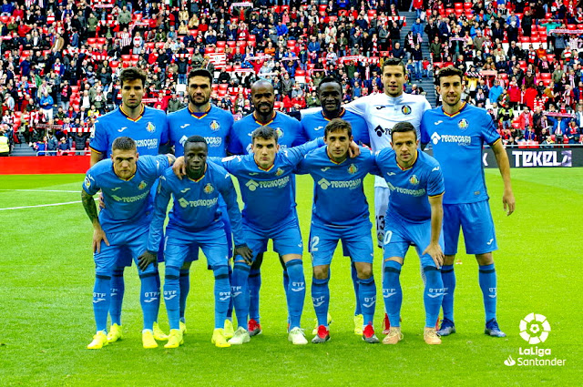 GETAFE C. F. Temporada 2018-19. Cabrera, Jorge Molina, Foulquier, Djené, David Soria, Jaime Mata. Antunes, Amath, Arambarri, Damián Suárez y Maksimovic. ATHLETIC CLUB DE BILBAO 1 GETAFE C. F. 1. 25/11/2018. Campeonato de Liga de 1ª División, jornada 13. Bilbao, Vizcaya, España, estadio de San Mamés (39.821 espectadores). GOLES: 1-0: Noloskain (67’). 1-1: Jaime Mata (77’). ALINEACIÓN: David Soria; Damián Suárez, Djené, Cabrera, Antunes; Foulquier (Portillo 74’), Arambarri, Maksimovic, Amath (Cristóforo 90’); Jorge Molina (Ángel 74’) y Jaime Mata. Entrenador: José Bordalás.