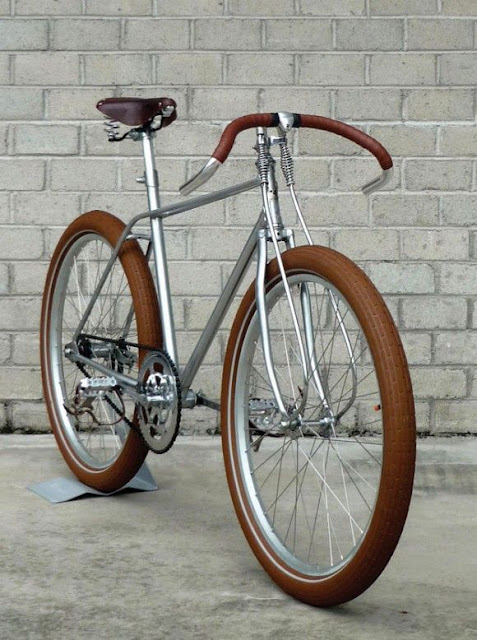 The Biscotti bike by Vanguard