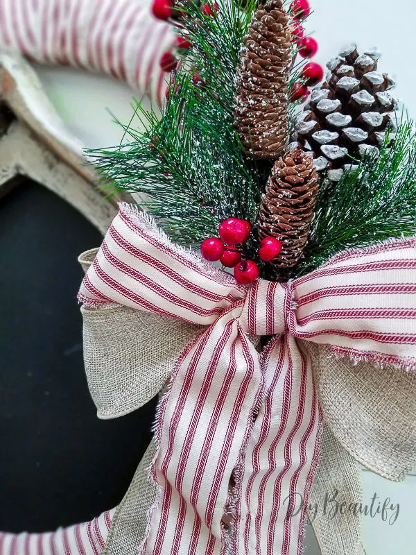 hot glue bows to wreath