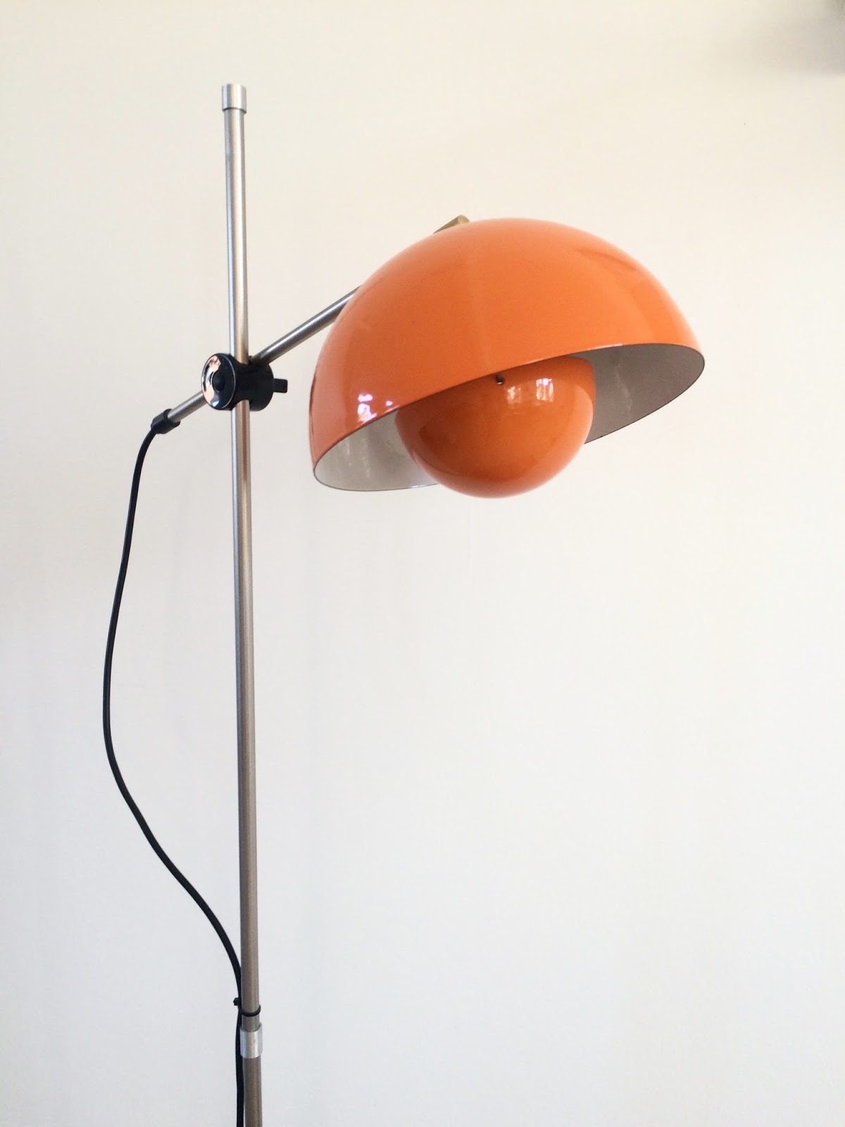 Retro Furniture: Flowerpot standerlampe