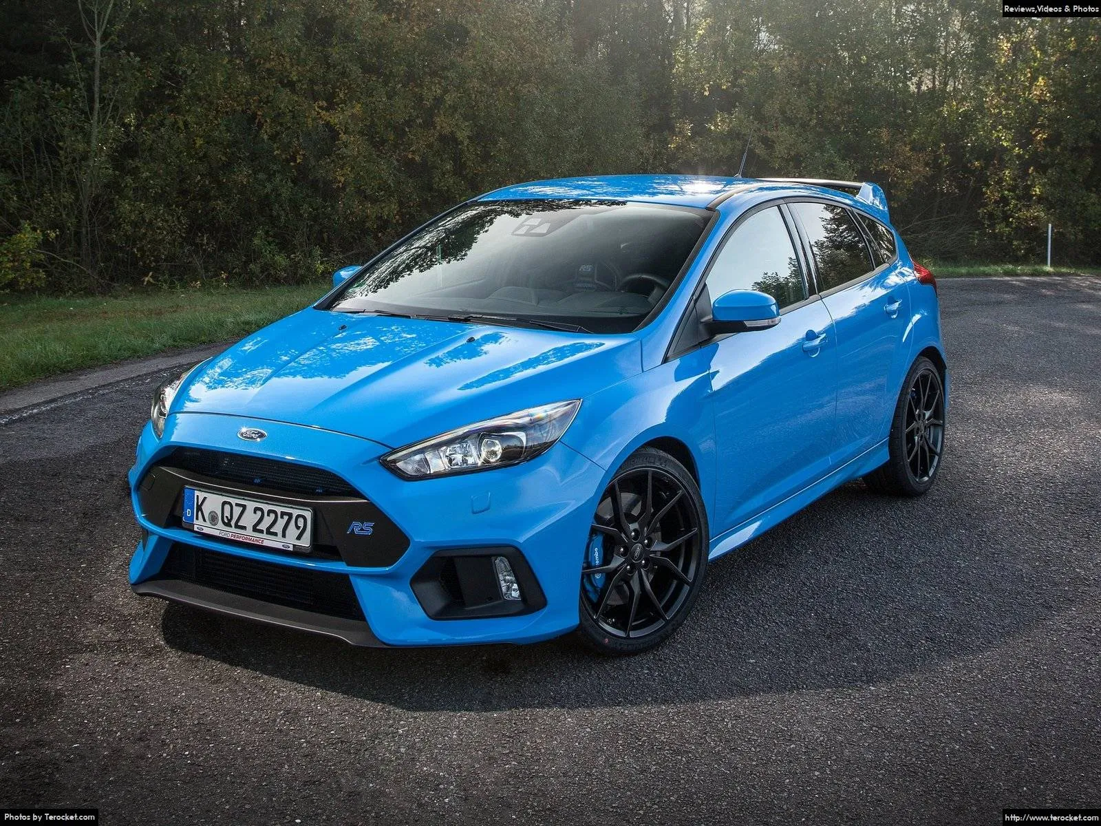 Hình ảnh xe ô tô Ford Focus RS 2016 & nội ngoại thất