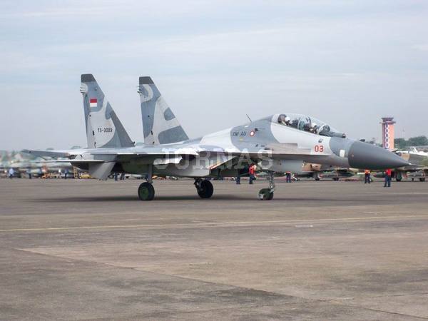 Letkol Penerbang Untung Raih Rekor 1000 Jam Terbang Bersama Sukhoi