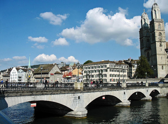 bridge across the Limmat river