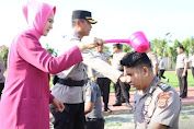 Kapolres Aceh Utara Pimpin Upacara Kenaikan Pangkat Perwira Dan Bintara Di Ruang Lingkup Polres Aceh Utara